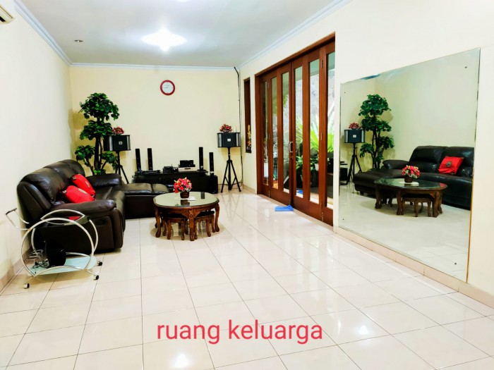 Rumah Dijual di Cluster Meadow Green Lippo Cikarang